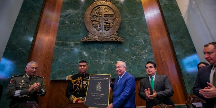 La aportación del Heroico Colegio Militar a la nación es histórica y apreciada por los sinaloenses: Rocha Moya