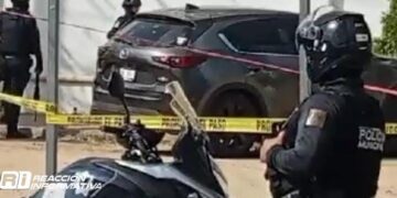 Asesinan a balazos a un hombre en las afueras de colegio en Culiacán