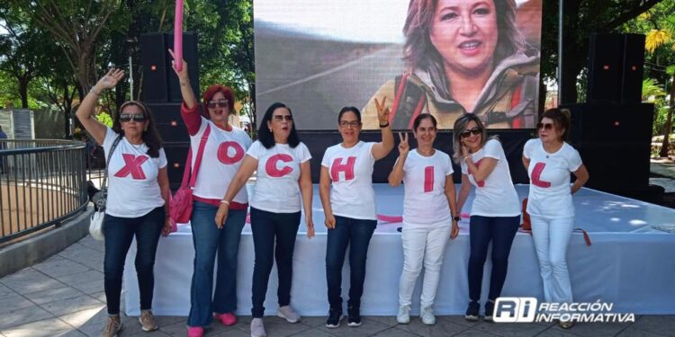 Se suman sinaloenses a la caravana de apoyo a Xóchitl Gálvez