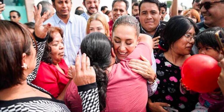 Claudia Sheinbaum llega a Michoacán donde iniciará su gira por el país