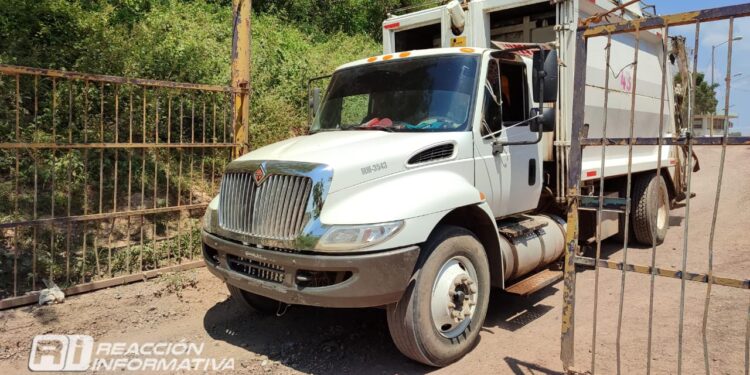 42 de los 45 camiones para recolección de basura funcionan: Servicios Públicos