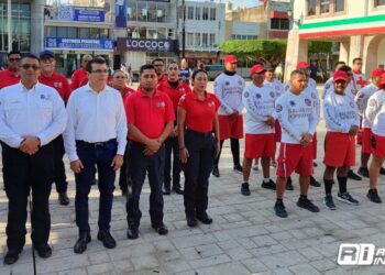 Escuadrón Acuático de Mazatlán crecerá con integrantes de PC: Edgar González
