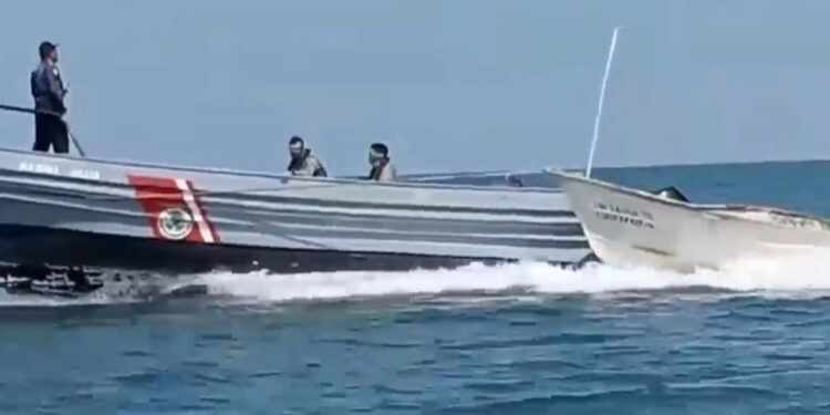 Pide Rocha a la FGR investigación por caso de pescador que falleció en incidente con la Marina