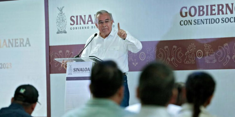 Recursos de la UAS son para beneficiar a universitarios, no para defender causas personales: Rocha Moya