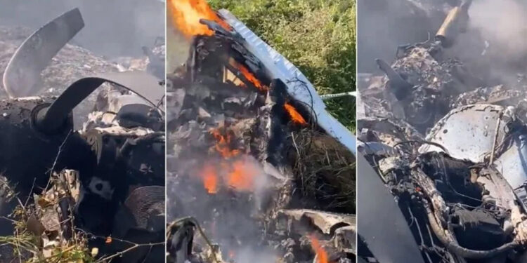 Chocan dos avionetas en Durango, hay 5 muertos entre ellos 2 niños