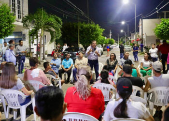 ¡Se ilumina Villas del Rey! Inicia el programa de sustitución de alumbrado público en Mazatlán