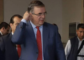 Ebrard encabeza ‘encerrona’ con su equipo previo a resultados de la encuesta de Morena