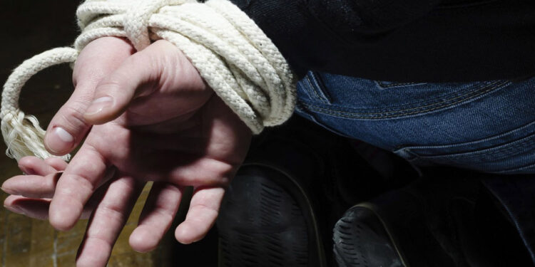 FGE logra pena de 231 años de prisión contra tres hombres por el delito de secuestro