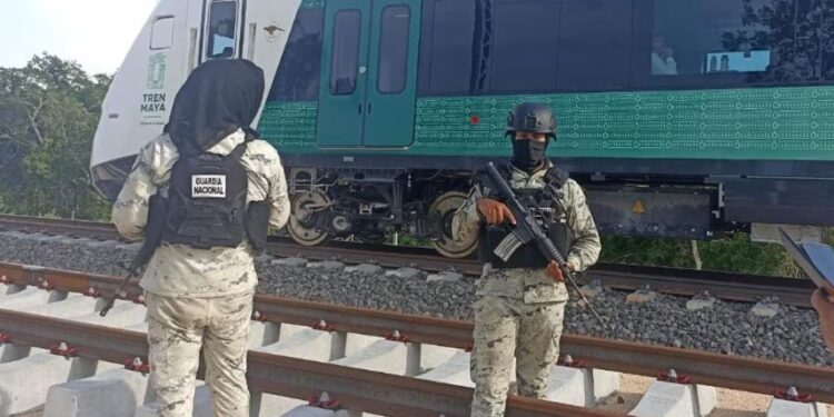 Con AMLO a bordo, se descompone el Tren Maya
