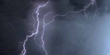 Hombre fallece tras recibir el impacto de un rayo en Jalisco