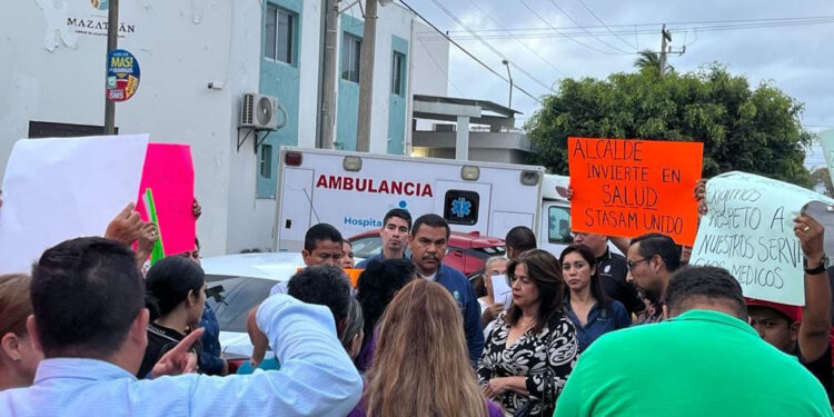 Darle todo al sindicato es la ruta más fácil, pero no seré uno más: alcalde de Mazatlán