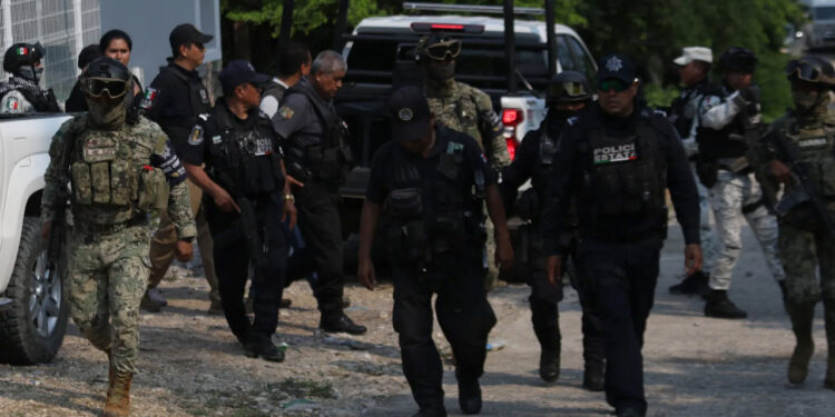 Suman 17 desaparecidos en el sur de México por control de zona minera