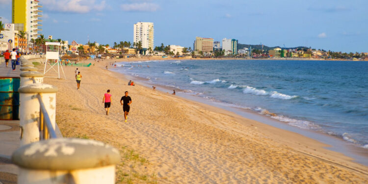 ¡Lunes sofocante! Se prevén altas temperaturas el día de hoy para Mazatlán