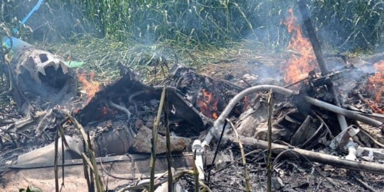 Se desploma helicóptero en maizal del municipio La Higuera, en Tuxpan