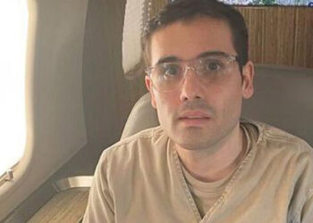 Revelan foto de Ovidio Guzmán previo a su primera audiencia ante tribunal de EE.UU.