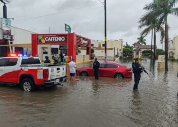 Personal de PC municipal atiende a 18 personas en refugios temporales por lluvias por “Norma”