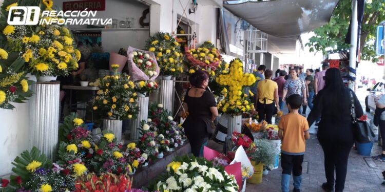 Día de Muertos, un aliciente para floristas de Culiacán