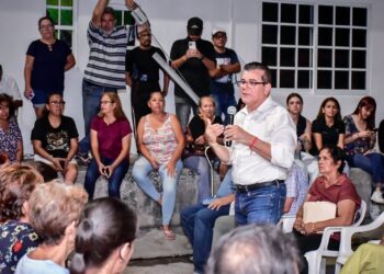 ¡Se hizo la luz! Colonia Toledo Corro se ilumina de nuevo con la sustitución de alumbrado público