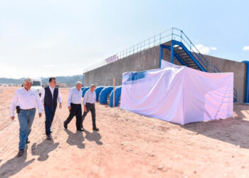 Supervisa López Obrador avance en planta potabilizadora de agua en Durango