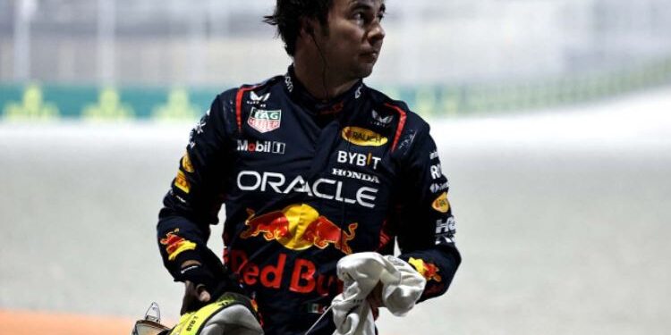 ‘Checo’ Pérez es sancionado y largará desde el pit lane en Qatar