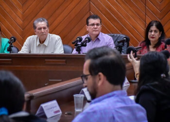 Acepta Cabildo propuesta para que Mazatlán sea sede anual del Festival Indo Iberoamericano de Poesía y Canto Pablo Neruda