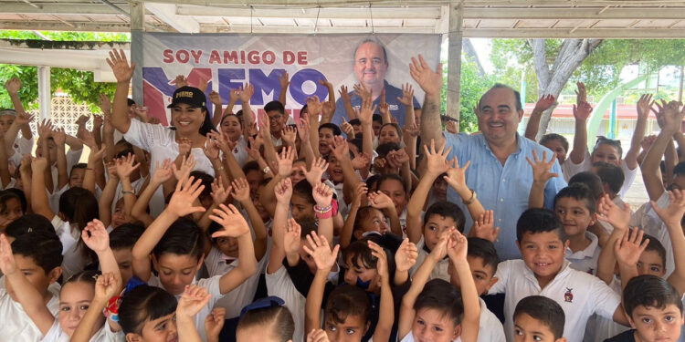 Memo Romero apoyará a la escuela Juan Carrasco