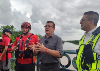 Acompaña Edgar González, recorrido de búsqueda de Pedro Alberto en Mazatlán