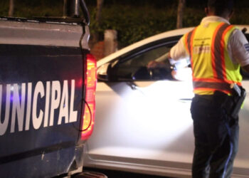 Operativo preventivo Alcoholímetro sanciona a 40 personas durante fin de semana, dos fueron llevados a celdas