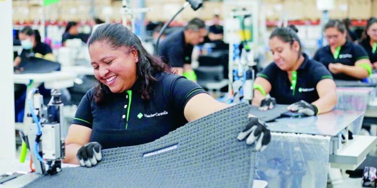 Mandan a Parlamento Abierto la reforma para reducir semana laboral de 48 a 40 horas