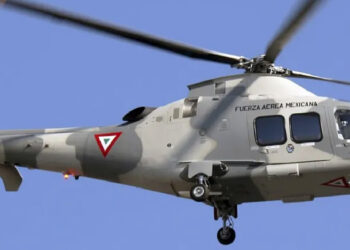 Helicóptero de la Fuerza Aérea Mexicana se desploma en Durango