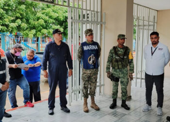 Integrantes del Comité Local de Atención a Emergencias visitan refugios temporales