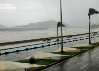 Huracán ‘Norma’ tocará tierra en BCS, se prevén fuertes lluvias para Mazatlán todo el día de hoy