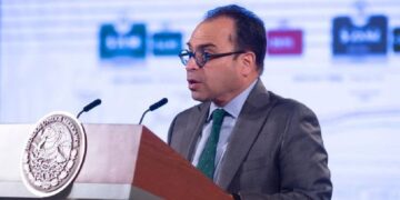 AMLO nombra a David Aguilar Romero como nuevo titular de la Profeco