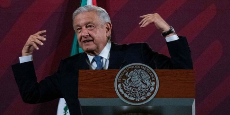 Eliminación de fideicomisos no afectará a trabajadores del Poder Judicial: López Obrador