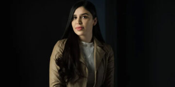 Emma Coronel aparece en revista Elle; concede la primera entrevista tras salir de la cárcel