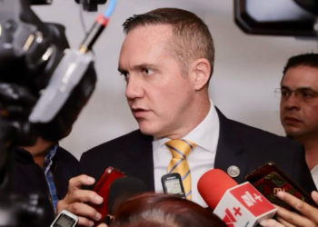 Adrián Rubalcava renuncia al PRI tras designación de Santiago Taboada como precandidato opositor en CDMX