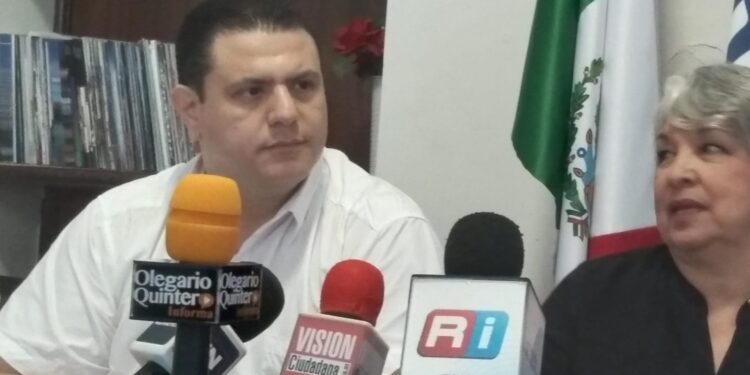 “El Alcalde no gobierna Culiacán, lo gobiernan desde el tercer piso”: Ramiro Garza