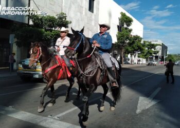 Con la Tradicional Cabalgata dan inicio las actividades de la Expo Feria Ganadera 2023