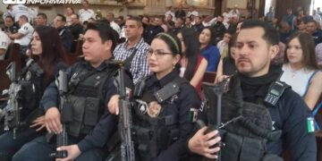 Misa, reconocimientos y aumento salarial: Así el día del policía en Culiacán