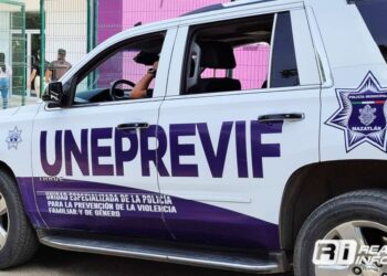 UNEPREVIF traslada a mujer de una clínica ante Fiscalía para interponer denuncia por violencia física