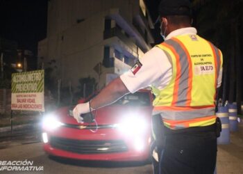 Juez cívico sanciona a 49 conductores por dar positivo en examen de Alcoholimetría, dos fueron llevados a celdas