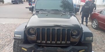 Grupo Élite de la PEP Sinaloa recupera camioneta robada en Estados Unidos