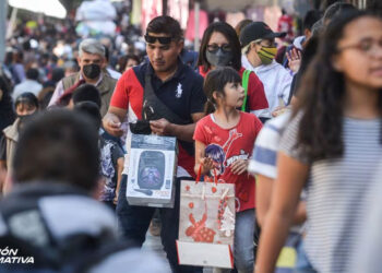 Adelanto de aguinaldo: quiénes lo reciben, monto y cuándo depositan el pago en México