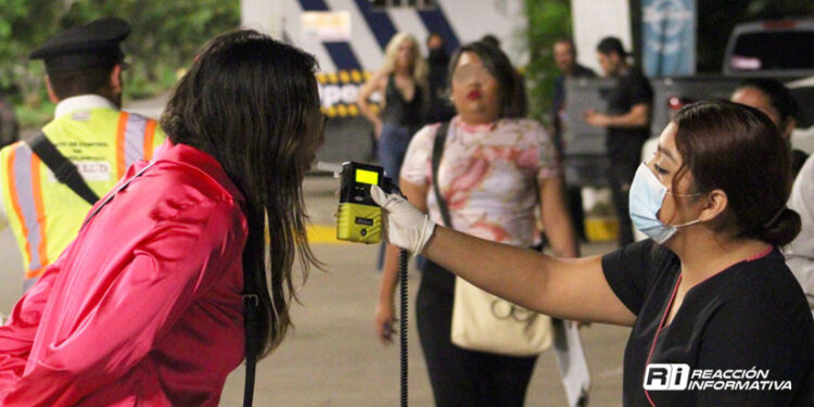 Por rebasar niveles de alcohol en la sangre, juez cívico sanciona 49 conductores, cinco fueron llevados a celdas