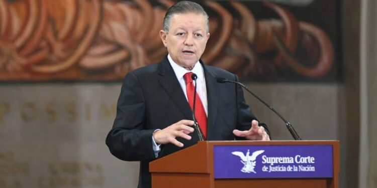 Arturo Zaldívar presenta su renuncia como ministro de la Suprema Corte