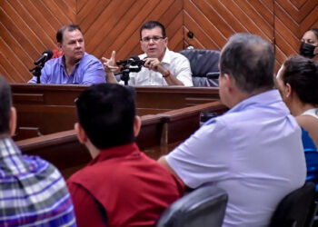 Encabeza Edgar González reunión de gabinete