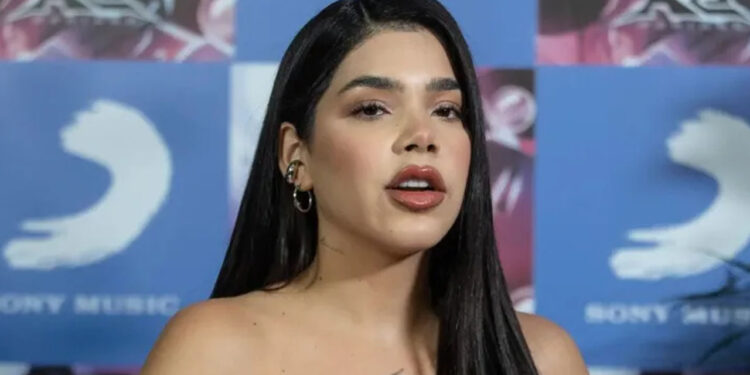 Kenia Os pide un alto a ataques en su contra porque todos merecemos respeto