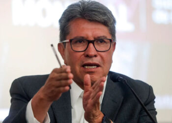 Ricardo Monreal se reincorpora al Senado de la República