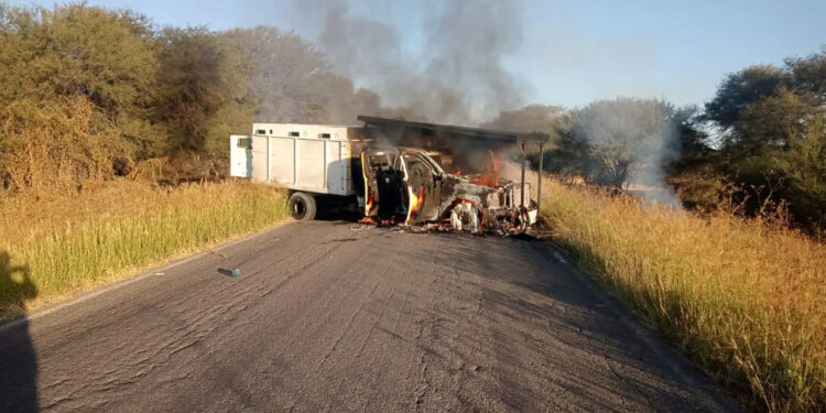 Civiles armados agreden a militares en Teocaltiche, Jalisco
