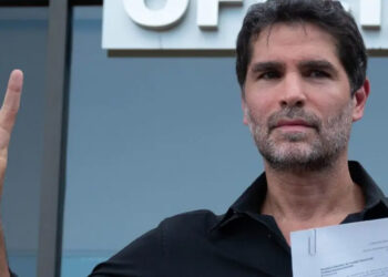 Verástegui denuncia a Sheinbaum y Gálvez por ‘beneficio electoral’ con ‘Otis’